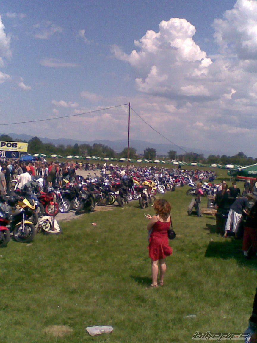 Photo 1100710