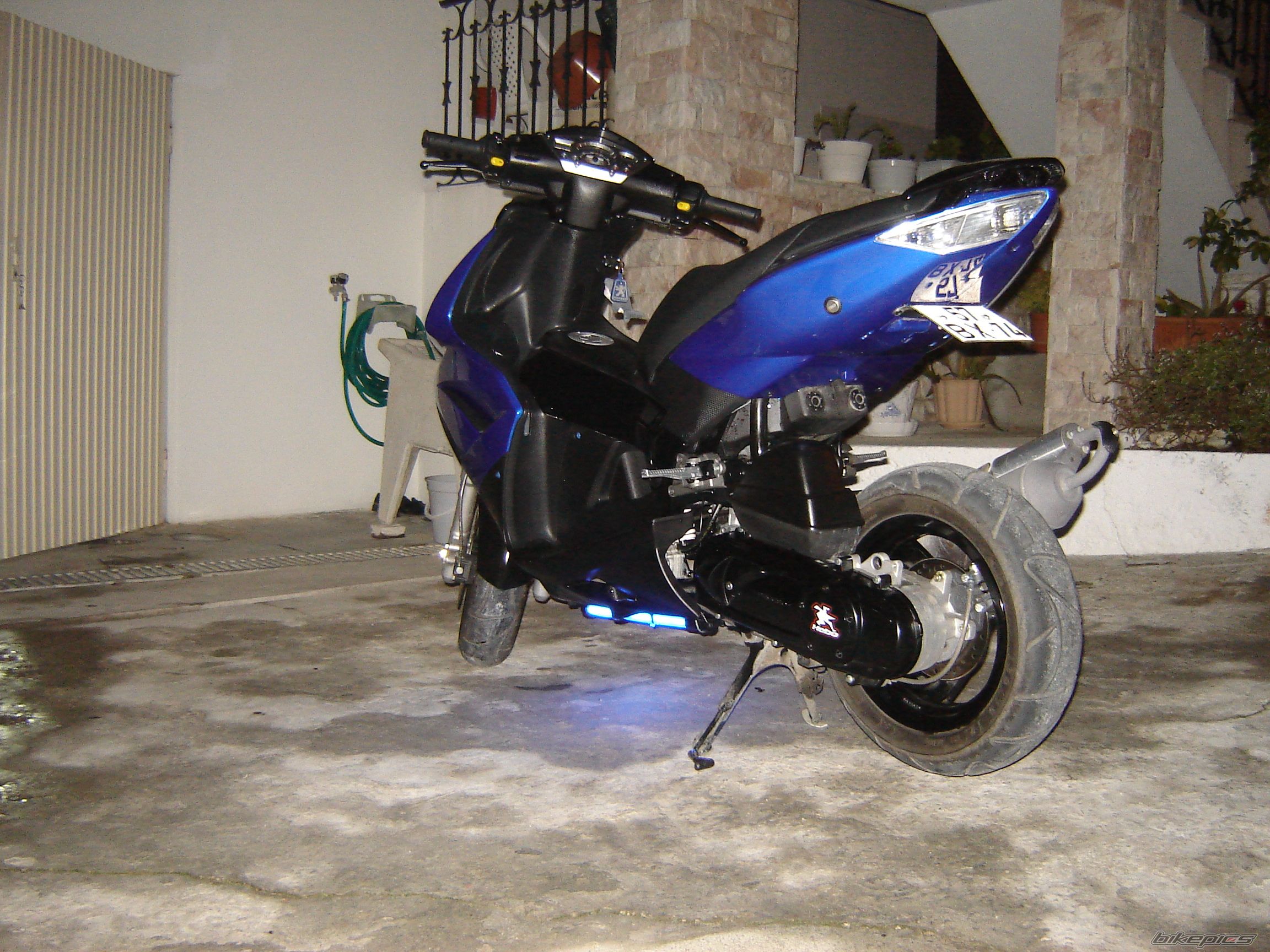 Photo 1101077