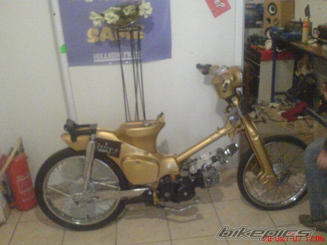 Photo 1101103
