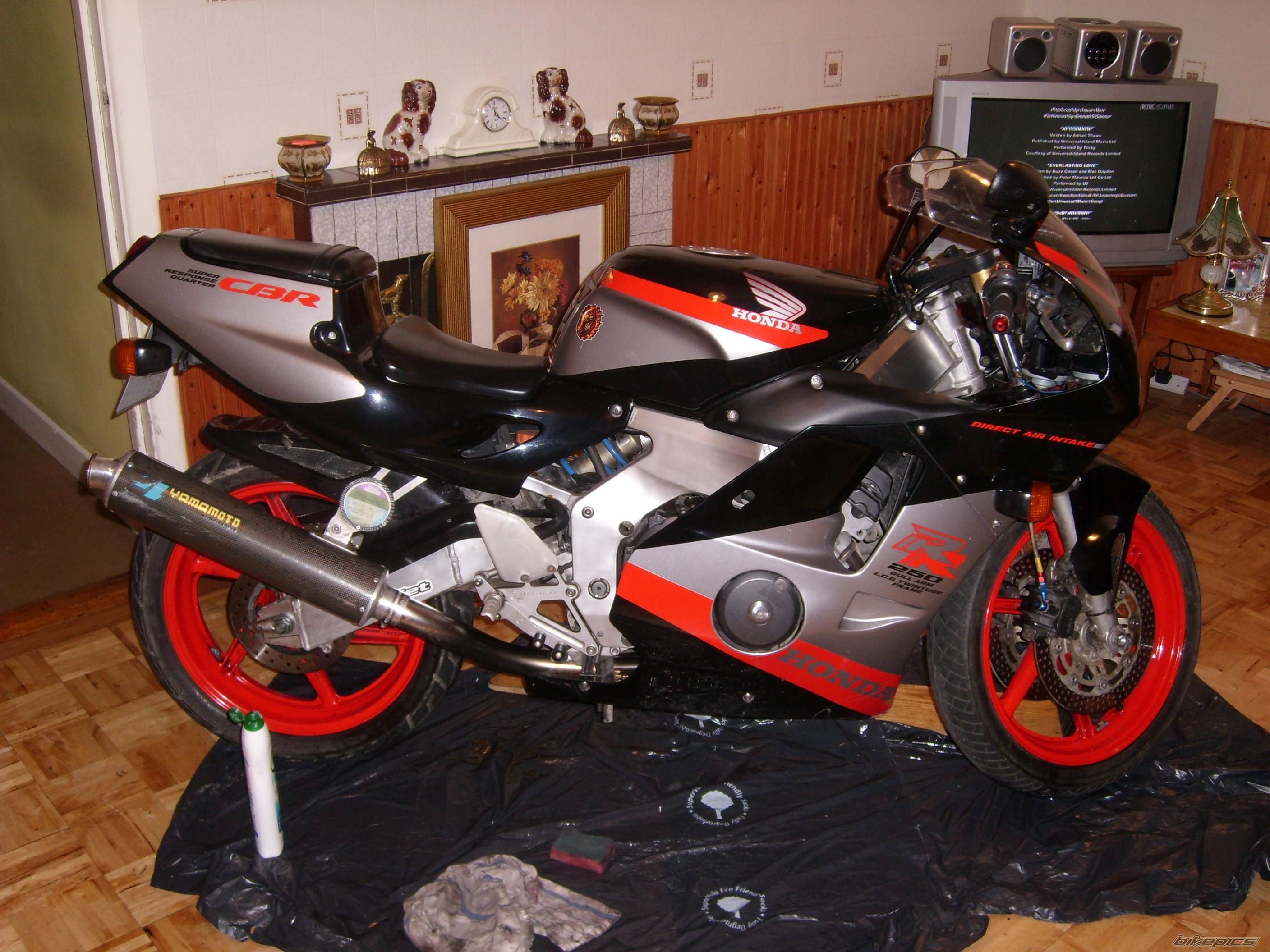 Photo 1101201