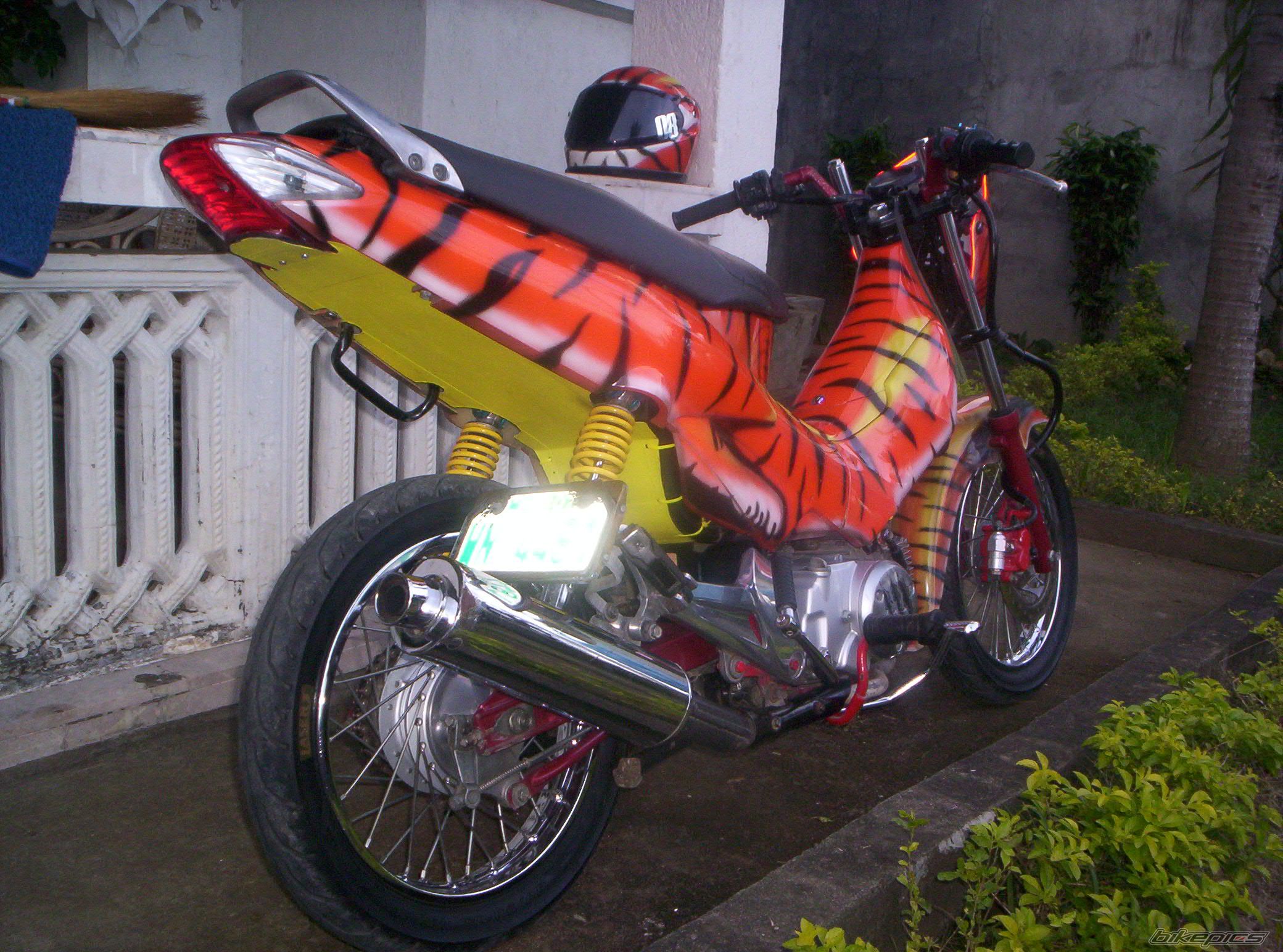 Photo 1101402