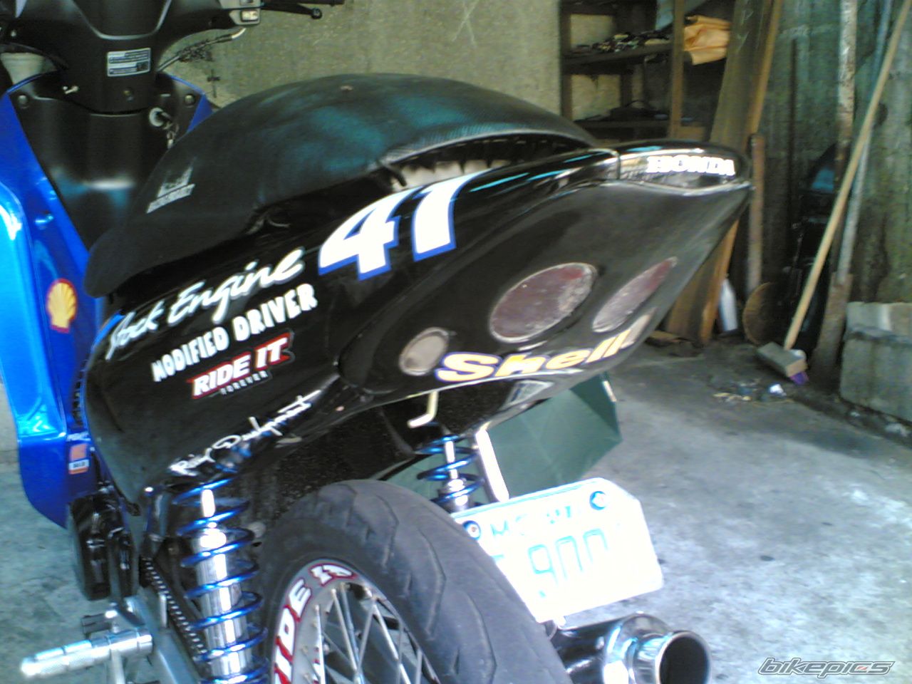 Photo 1102044