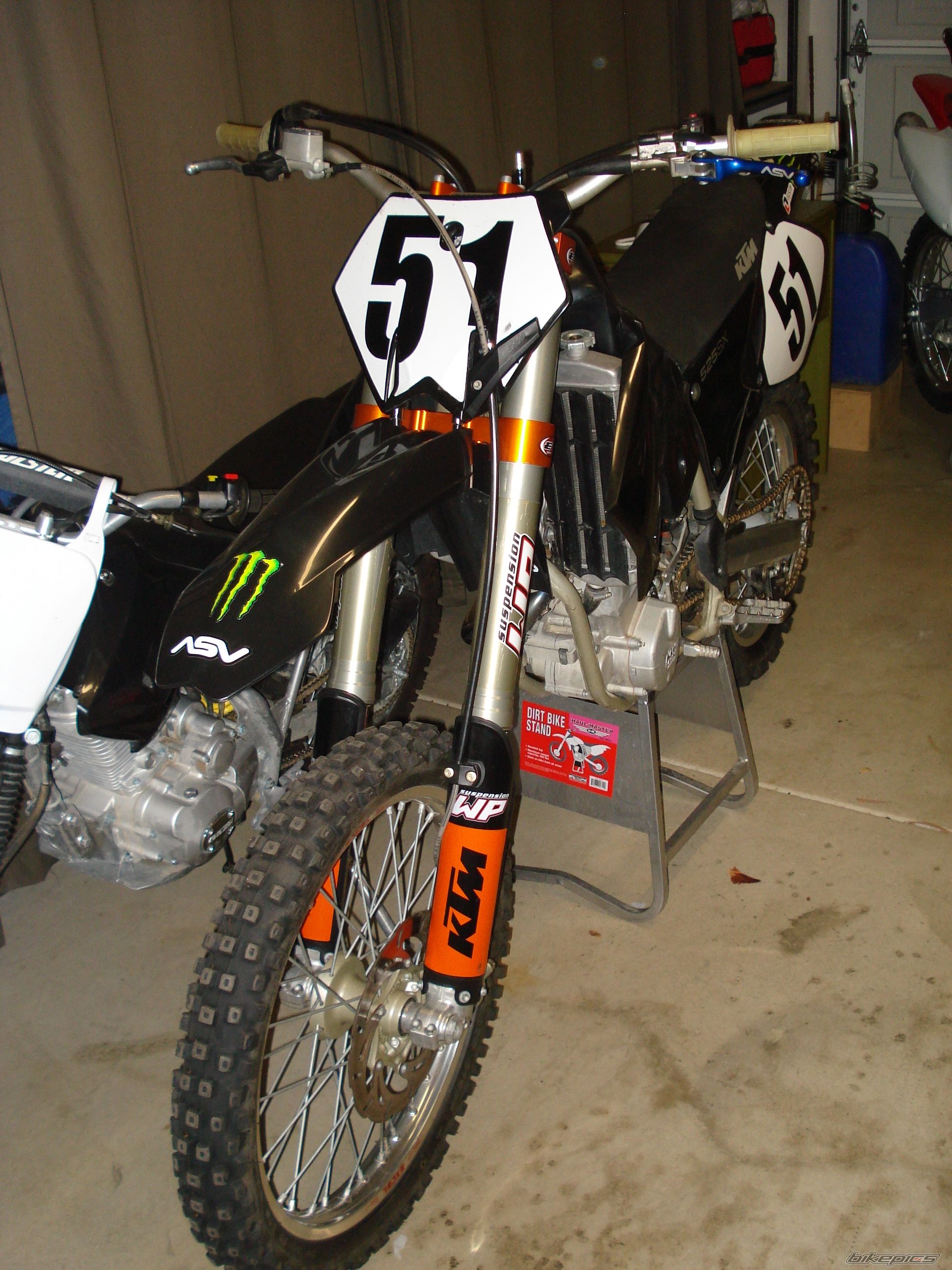 Photo 1102700