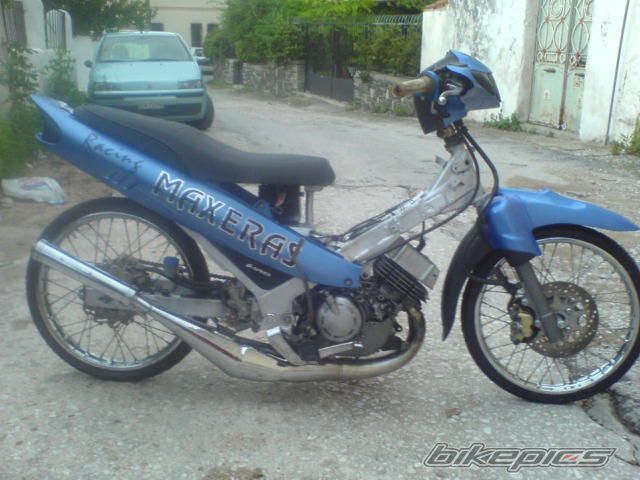 Photo 1102896