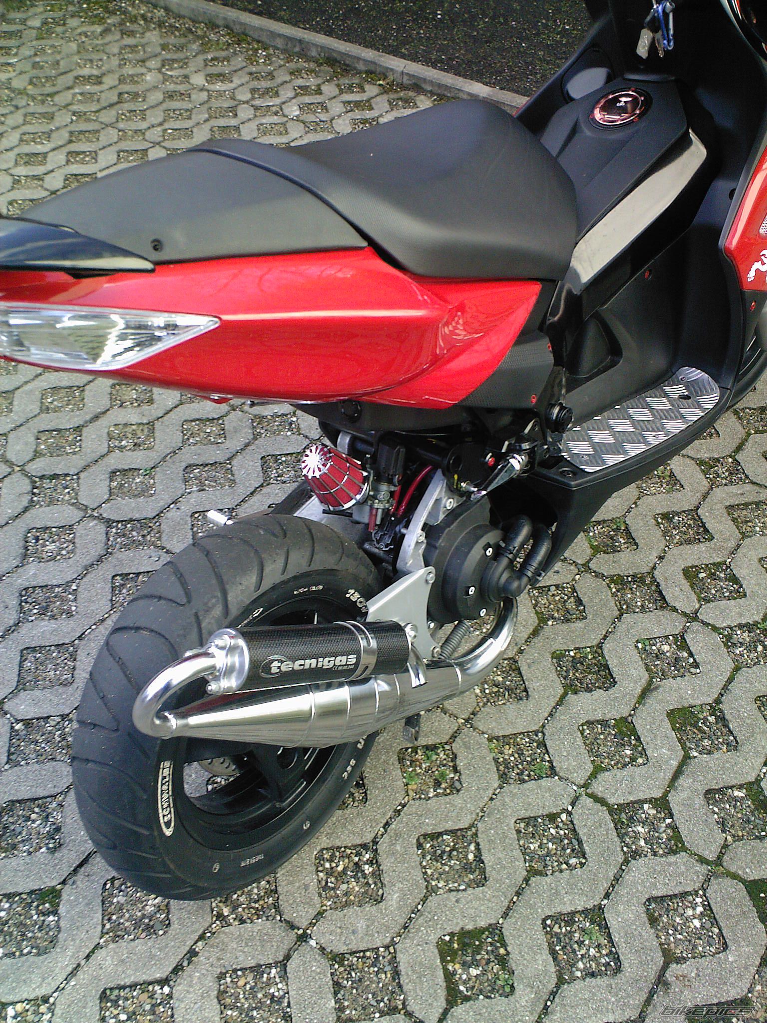 Photo 1102952