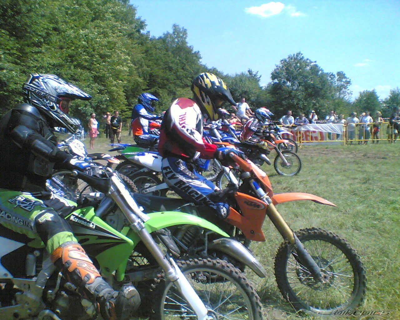 Photo 1103300