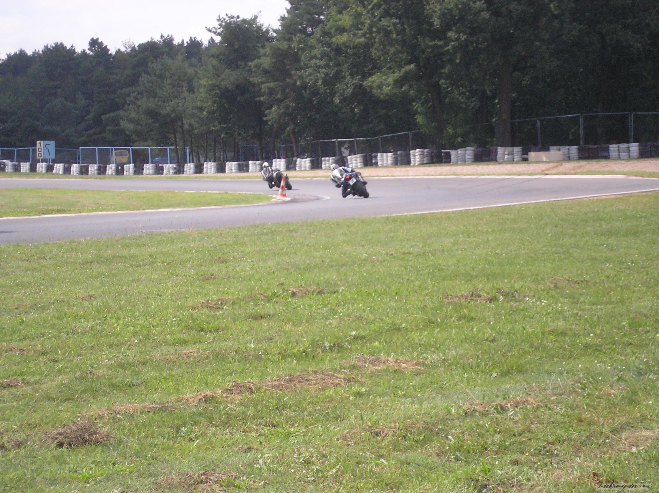 Photo 1103411