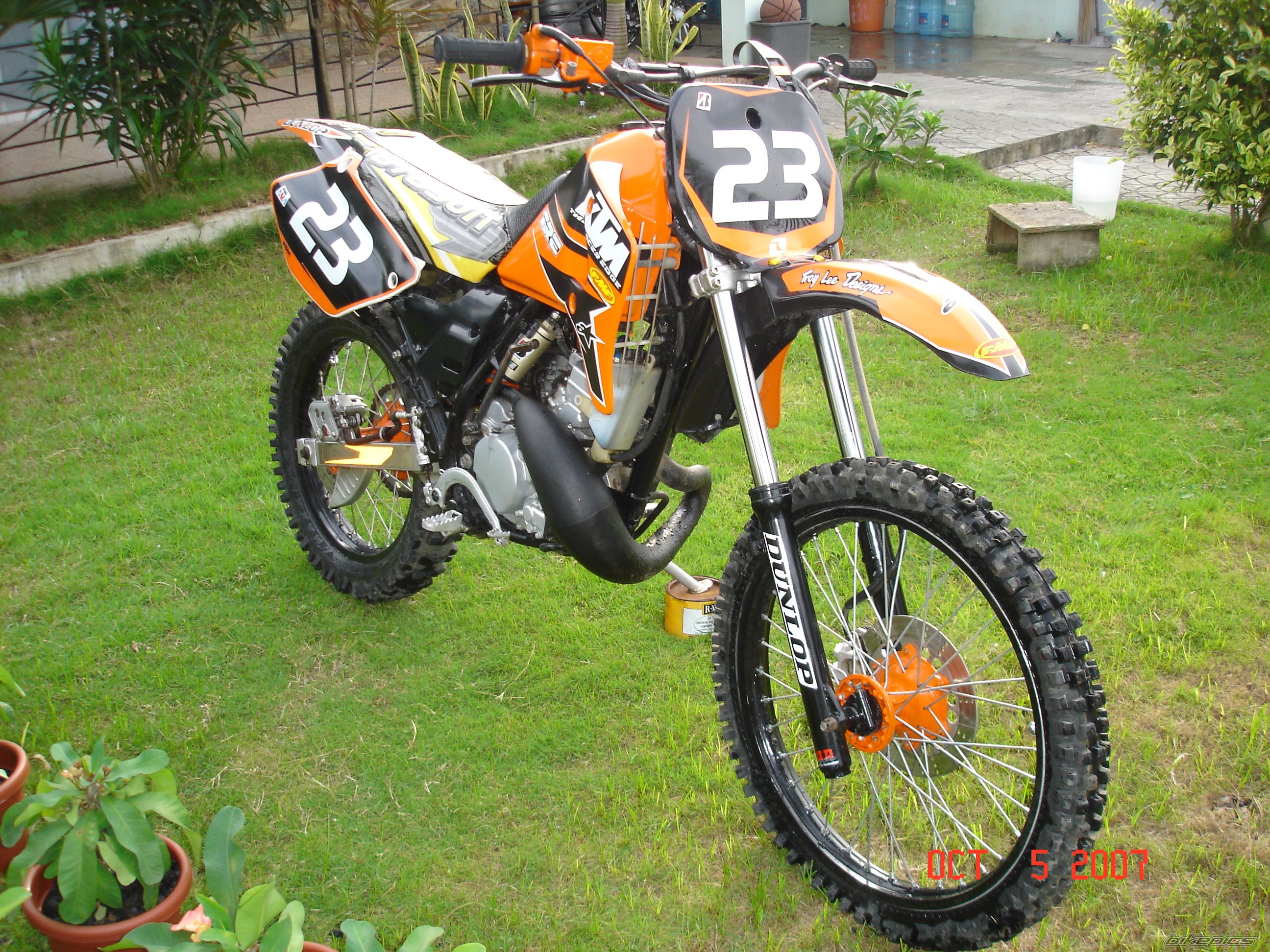 Photo 1103545