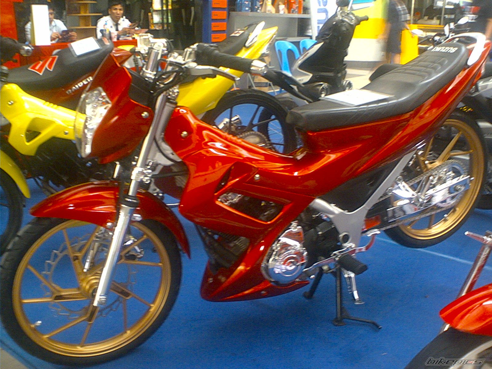 Photo 1103683