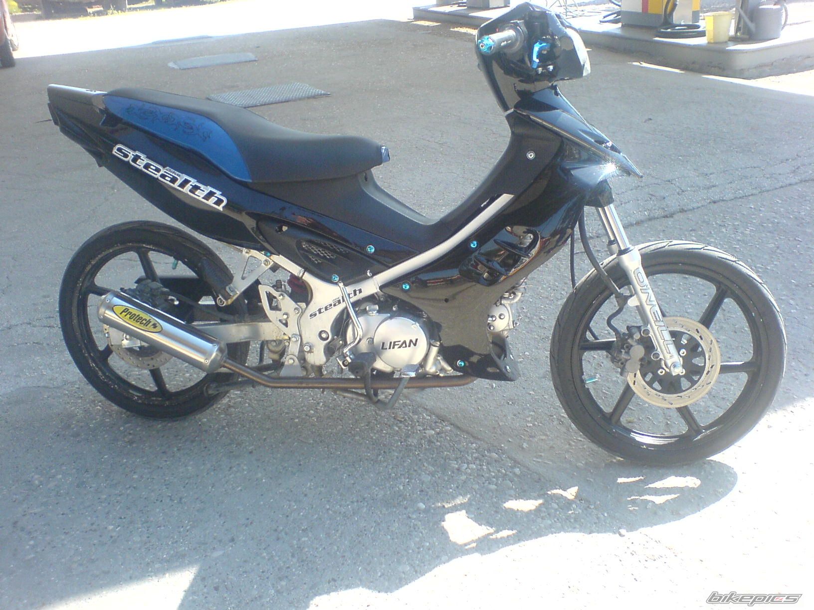 Photo 1103728