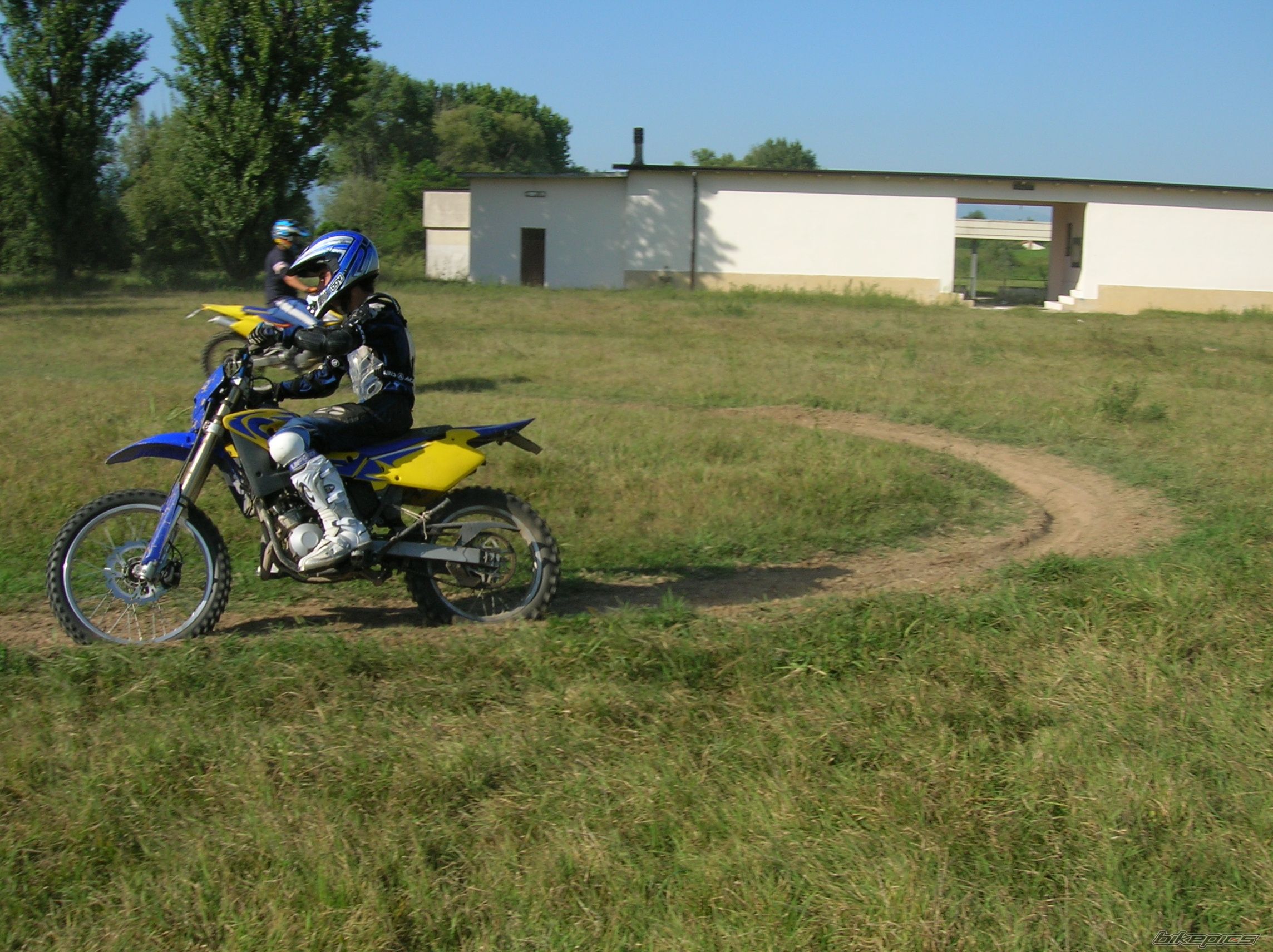 Photo 1103817