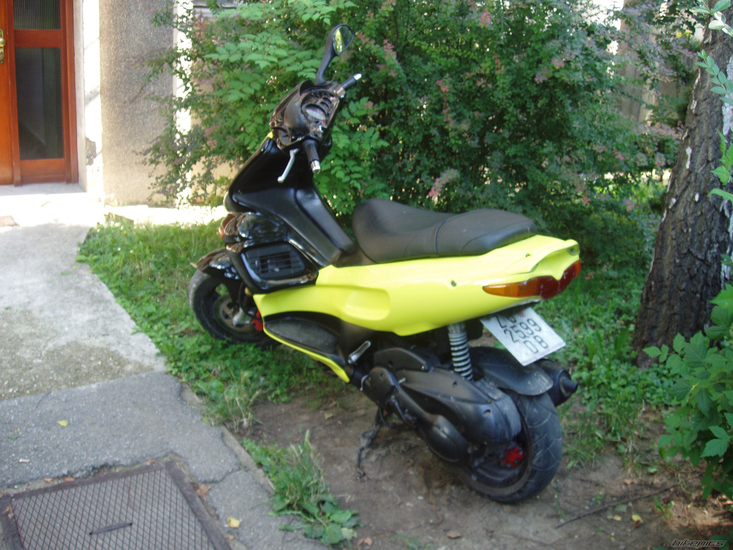 Photo 1103837