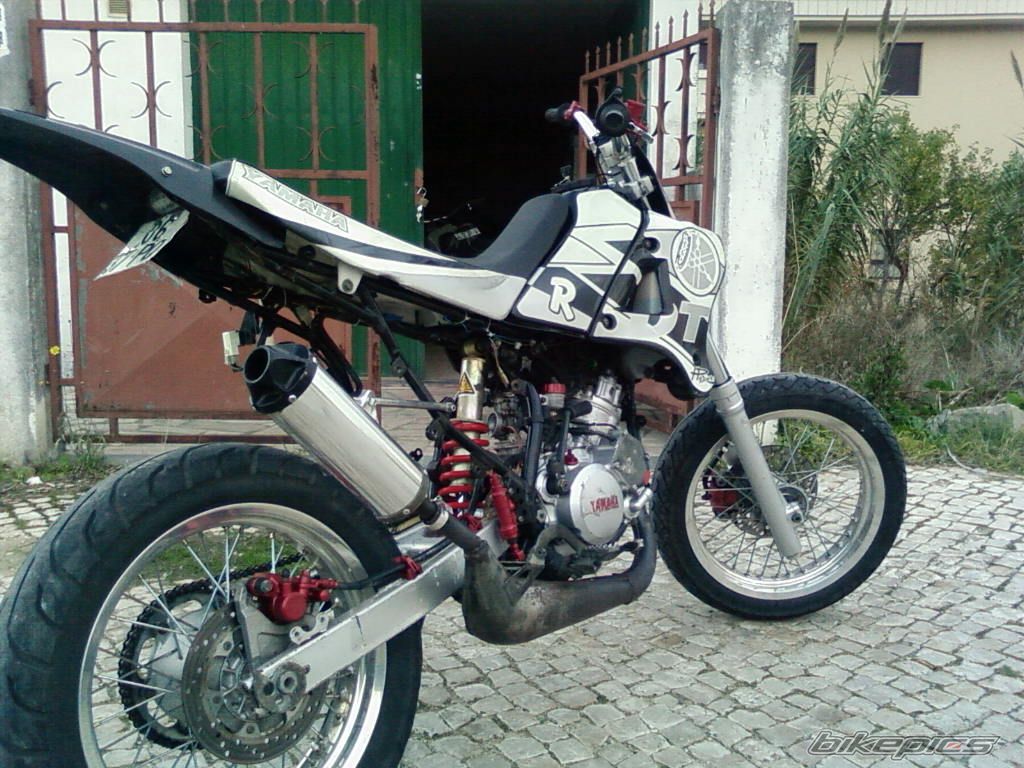 Photo 1103856