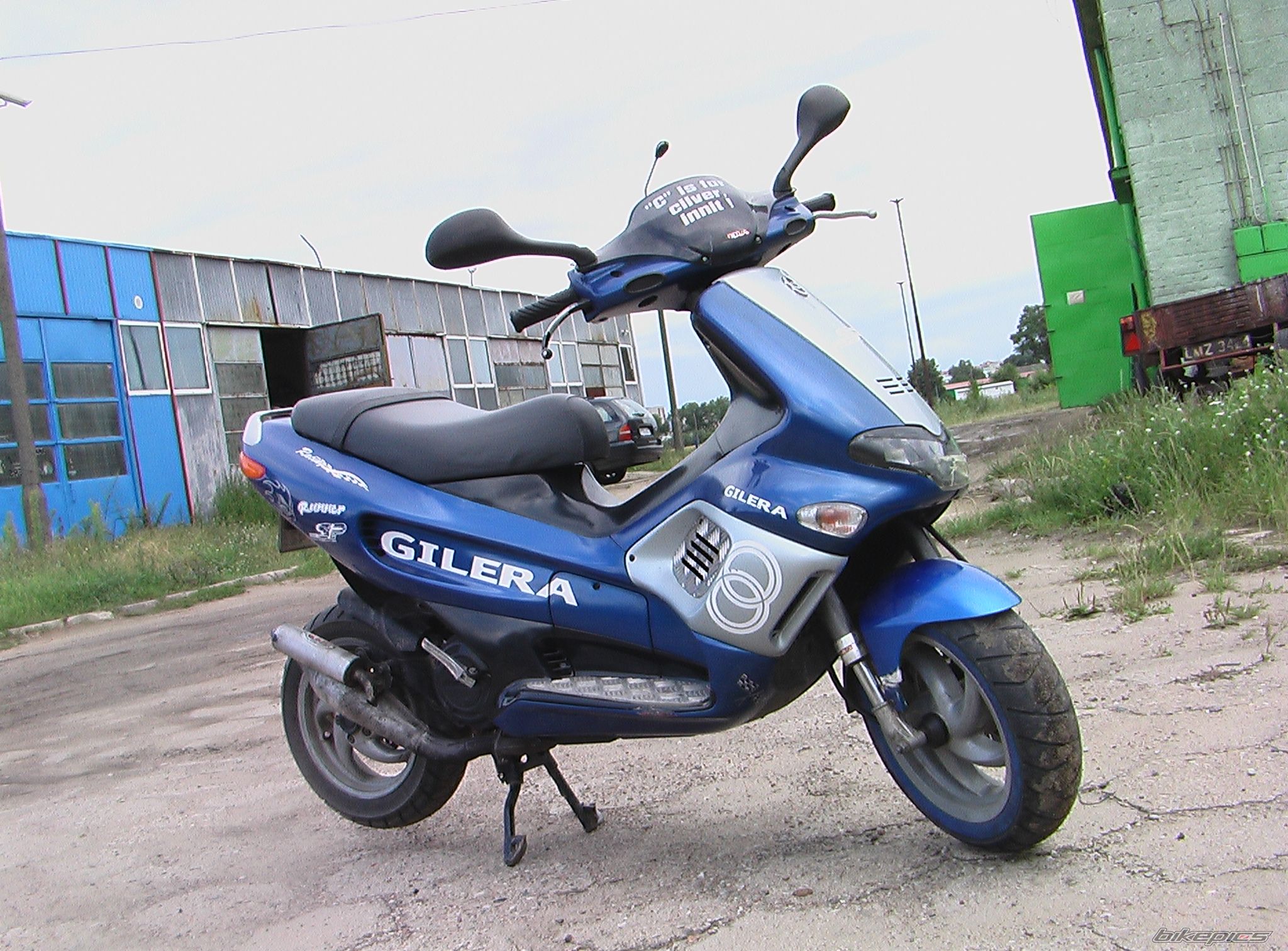 Photo 1103877