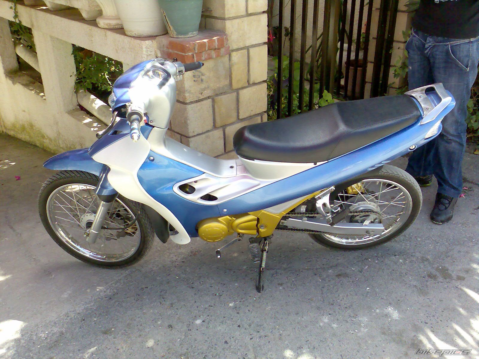 Bike Photo 1103946