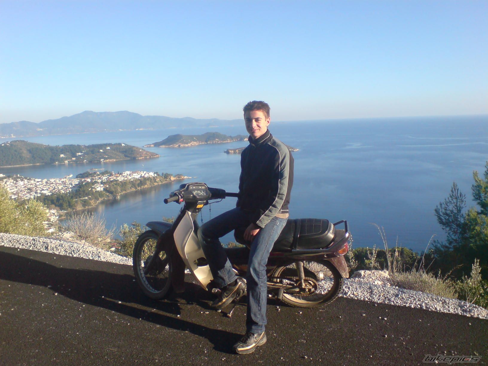Photo 1104100