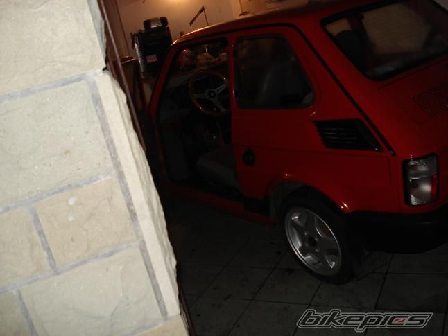 Photo 1104161