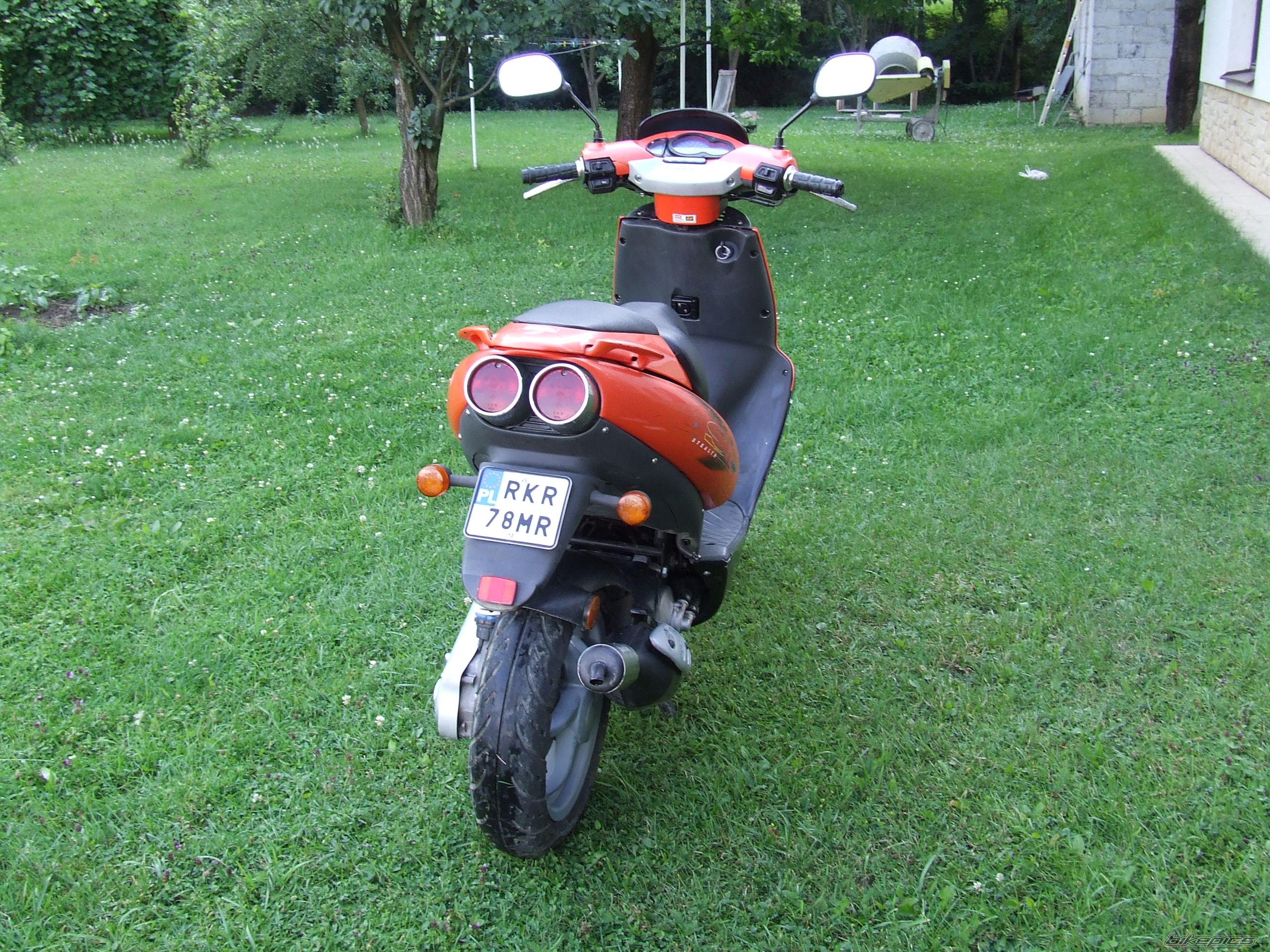 Photo 1104365