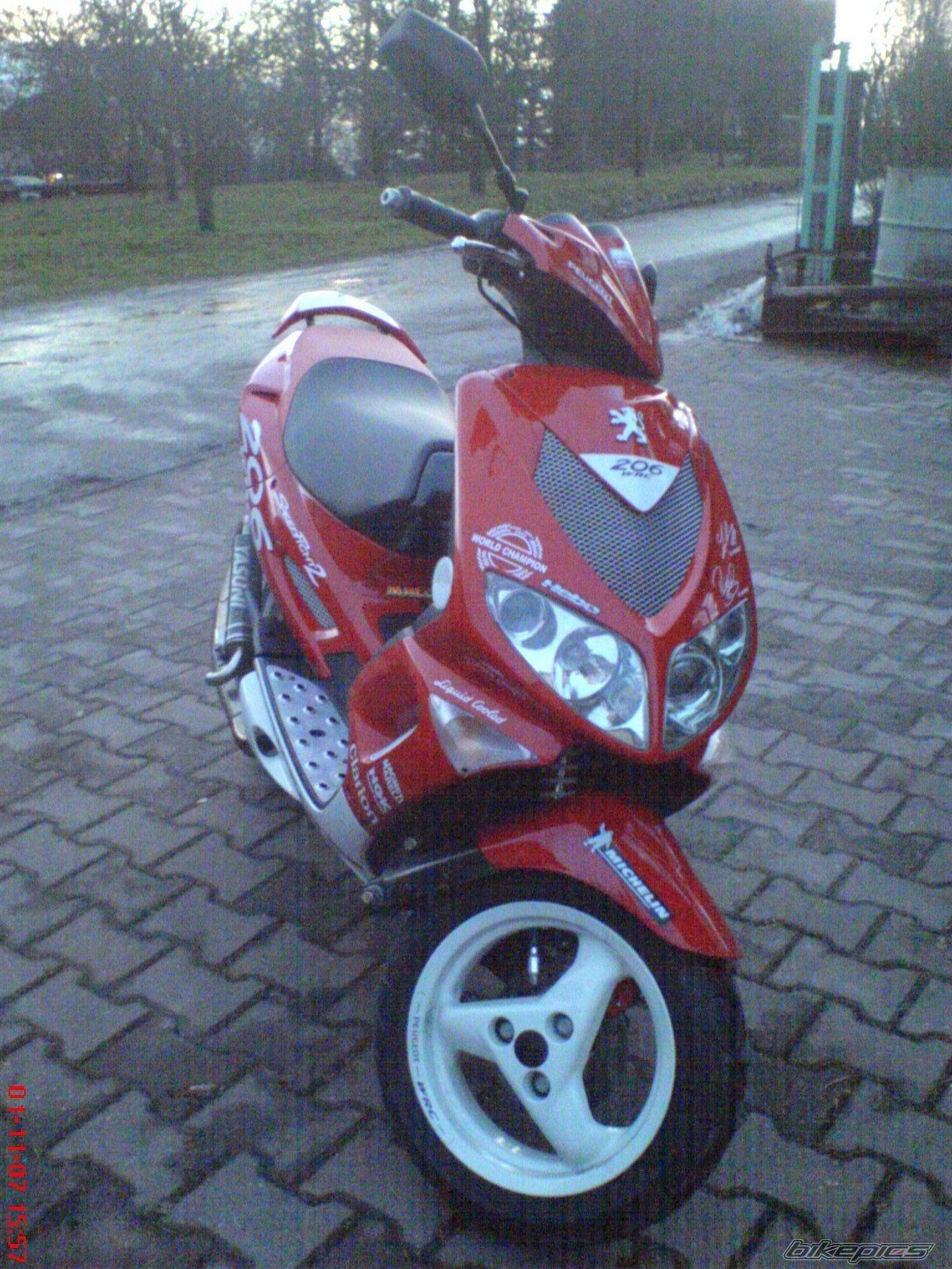 Photo 1104538