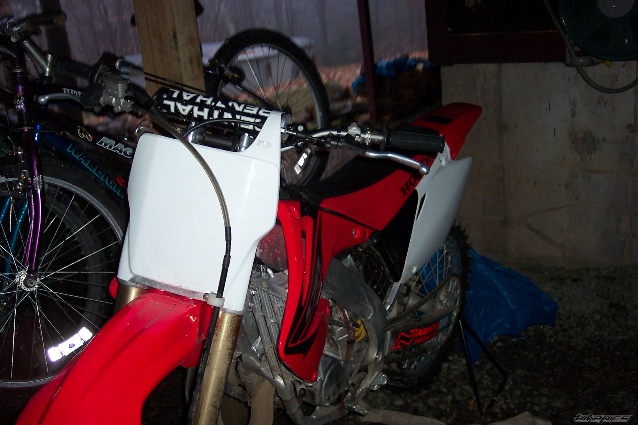 Photo 1104659
