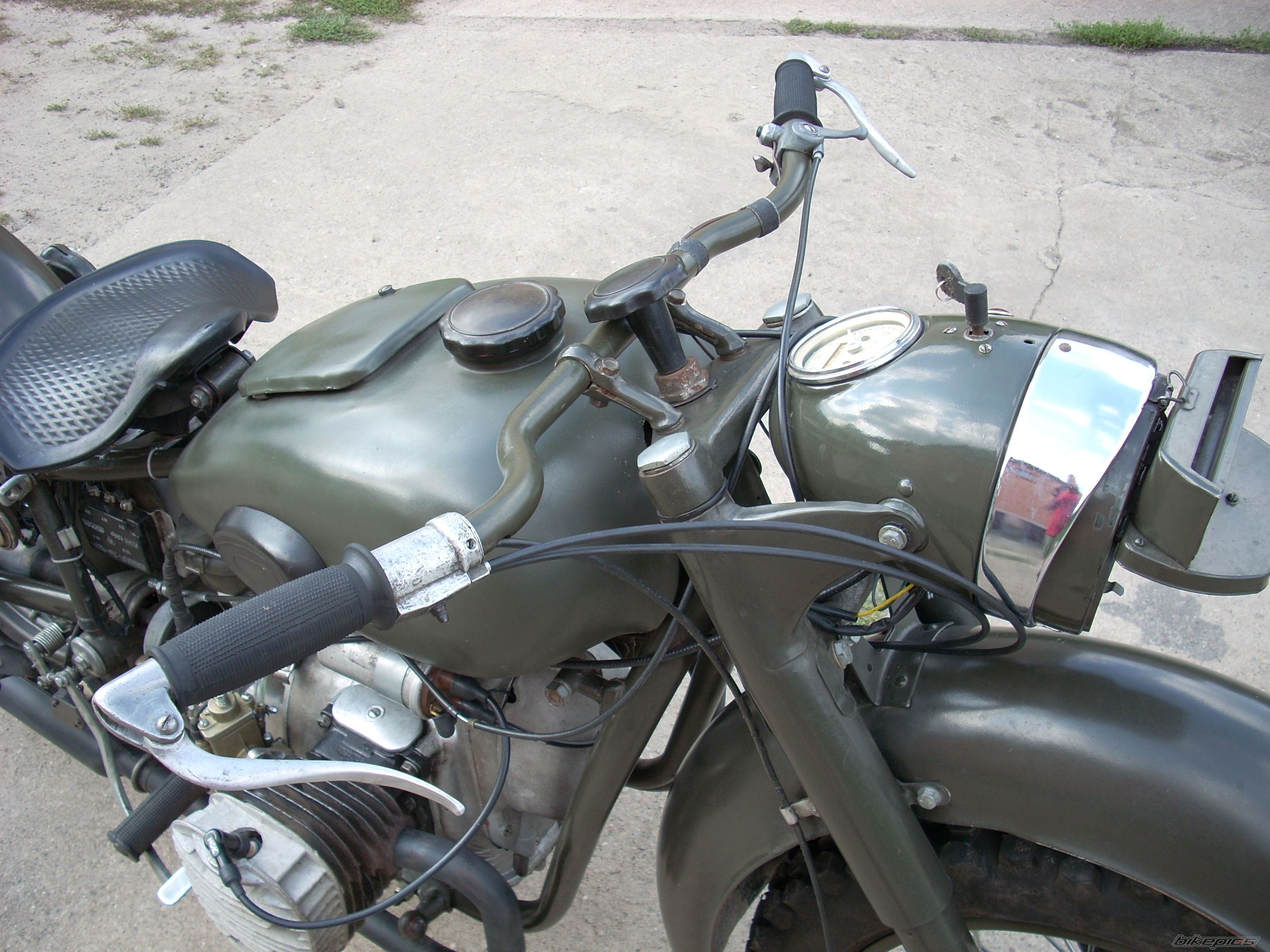 Photo 1104863