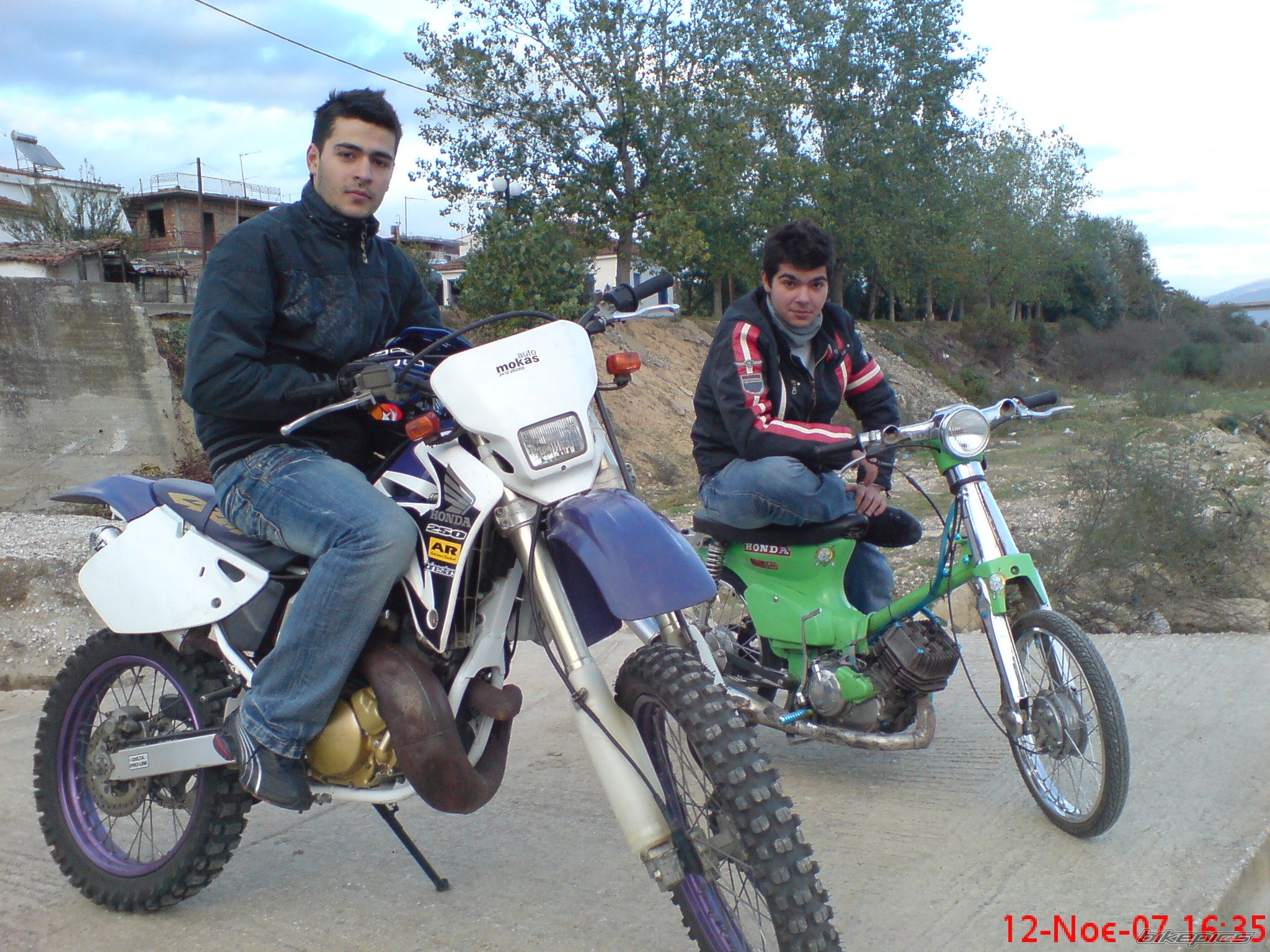 Photo 1104911