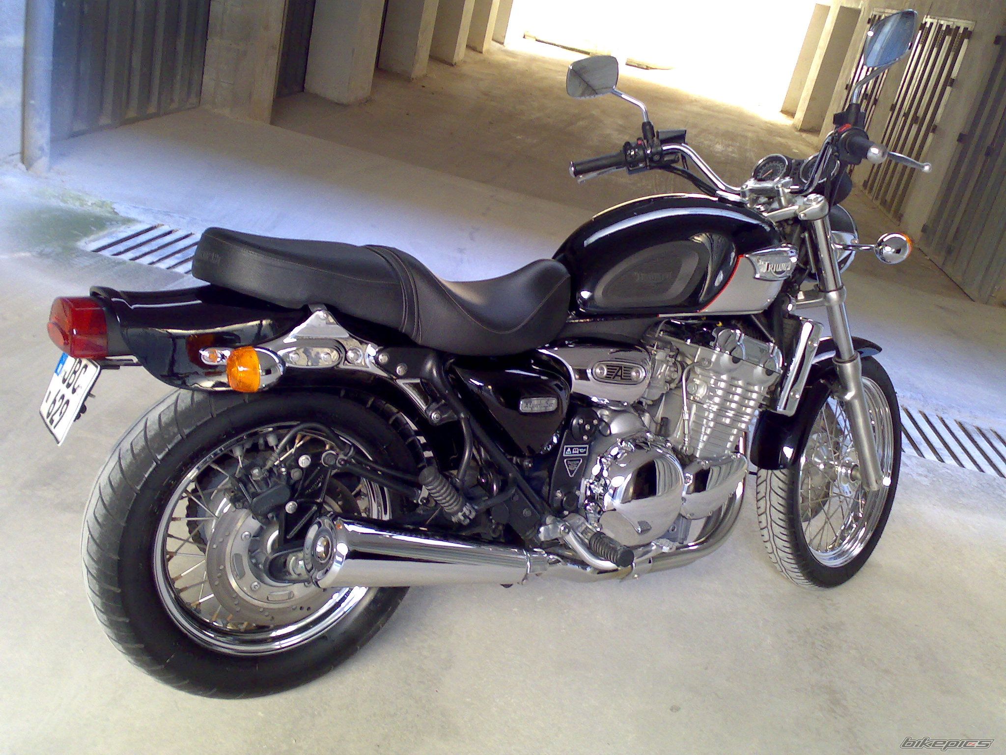 Photo 1104975