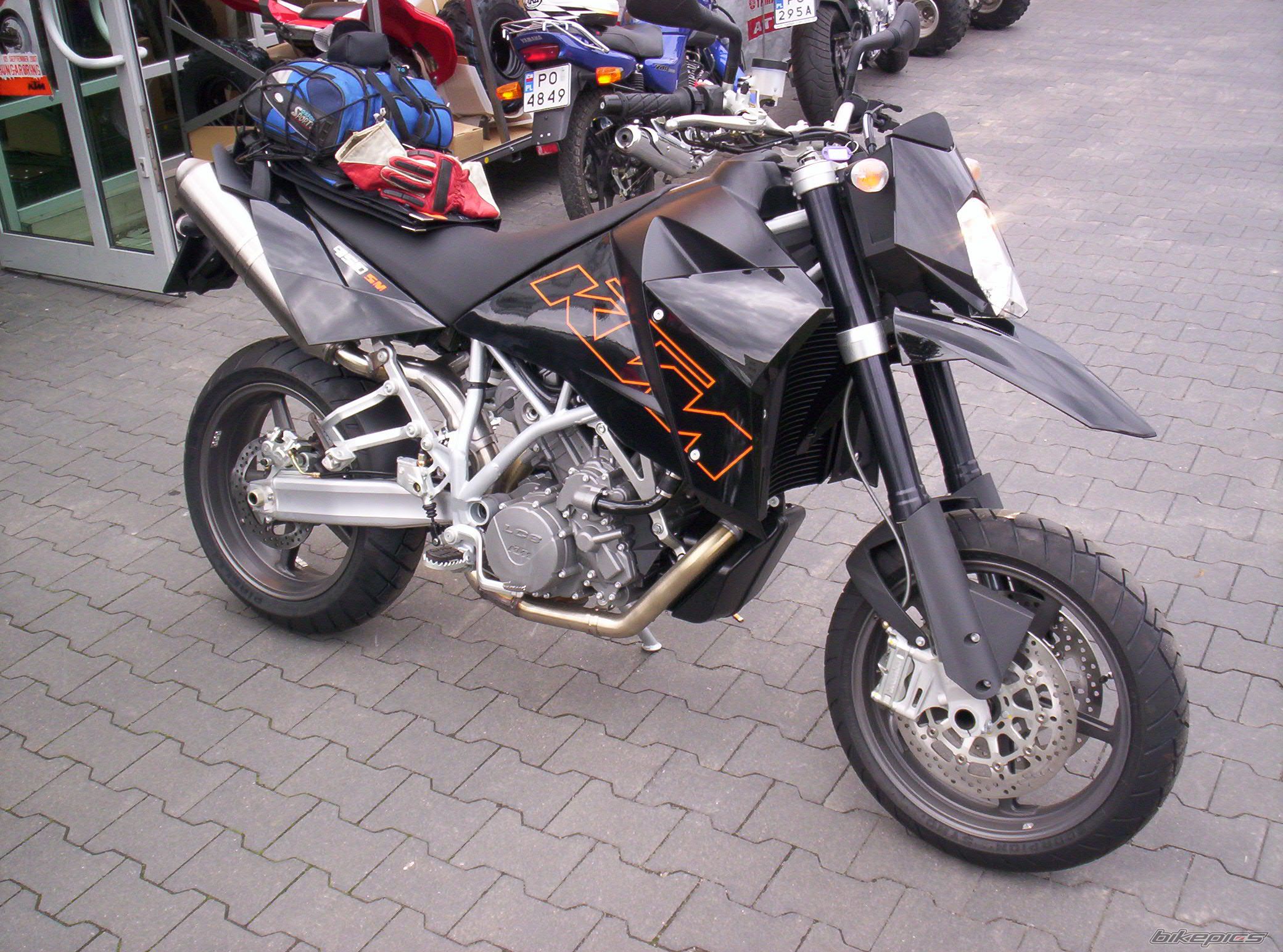Photo 1104983