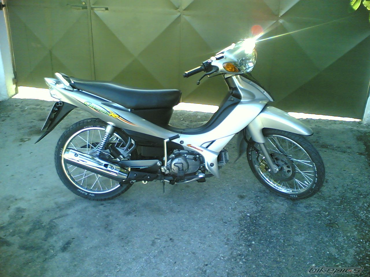 Photo 1105054
