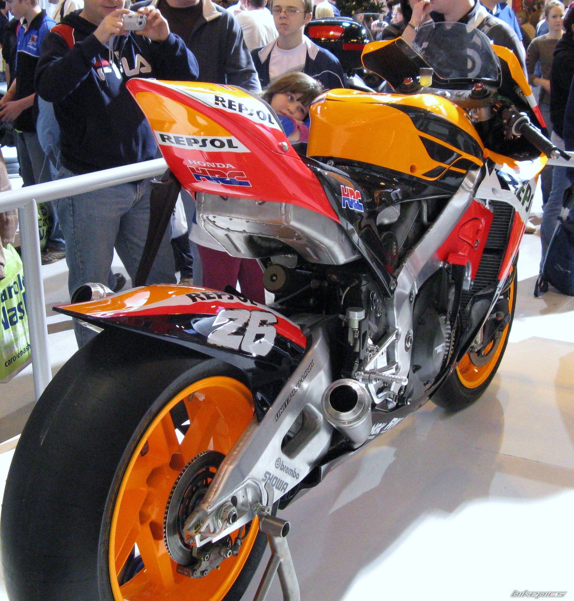 Photo 1105068