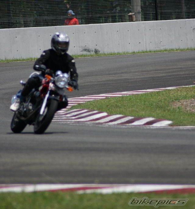Photo 1105090
