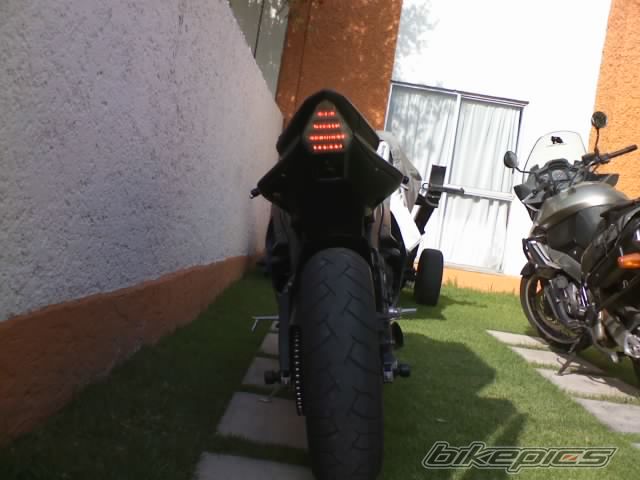 Photo 1105101