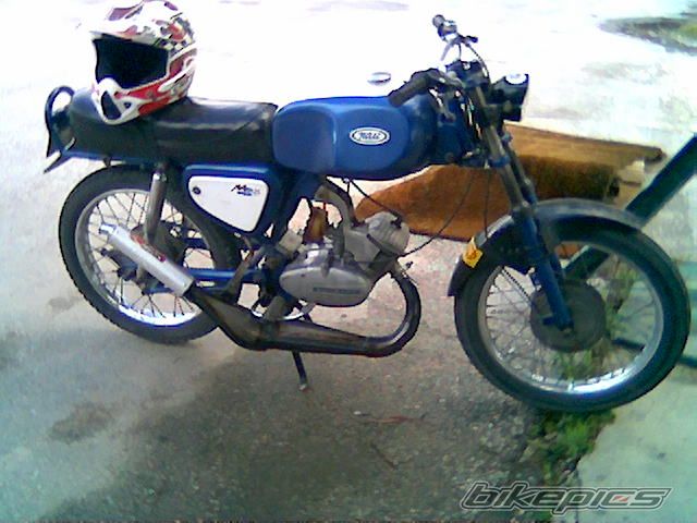 Photo 1105362