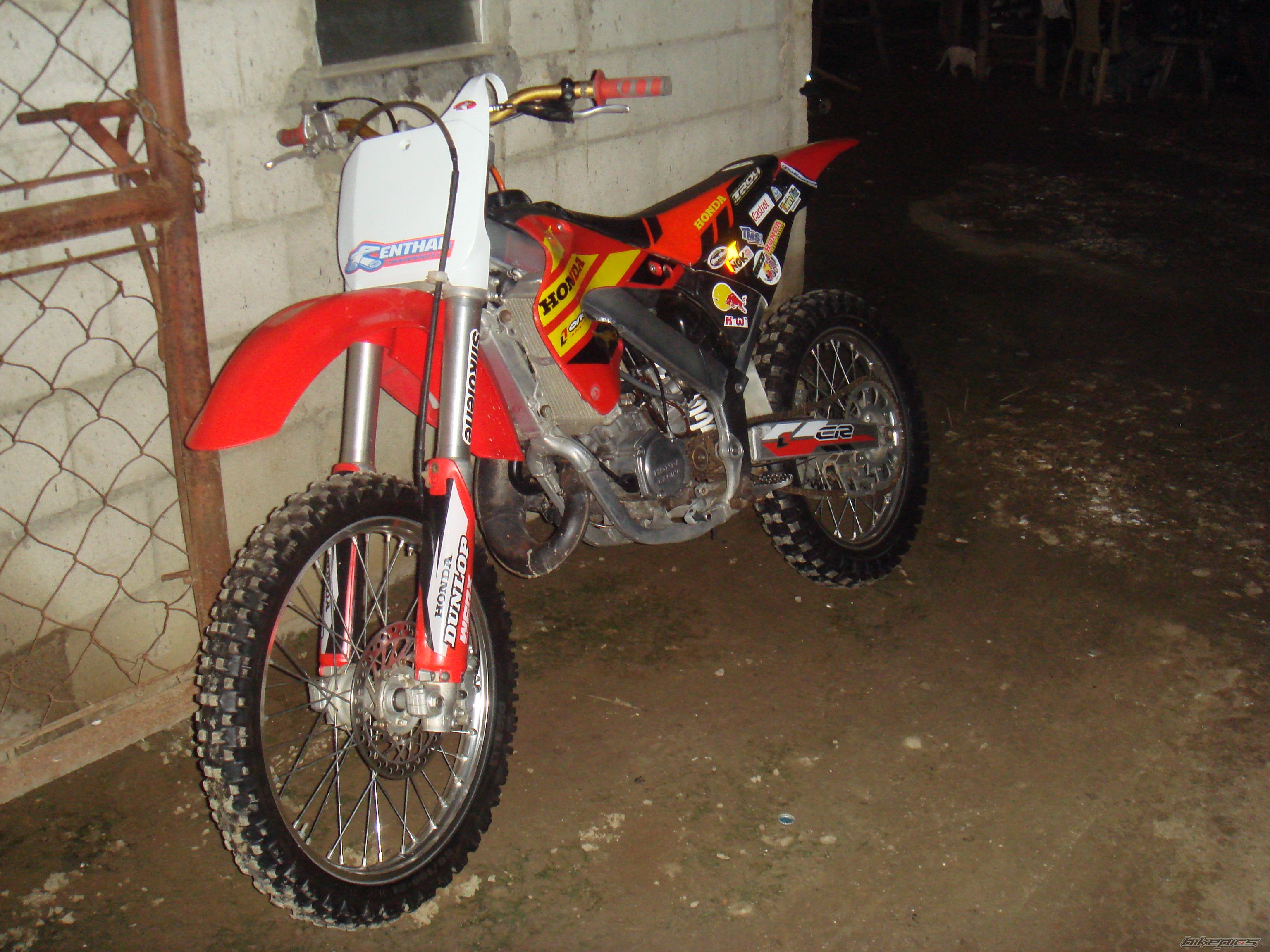 Photo 1105862