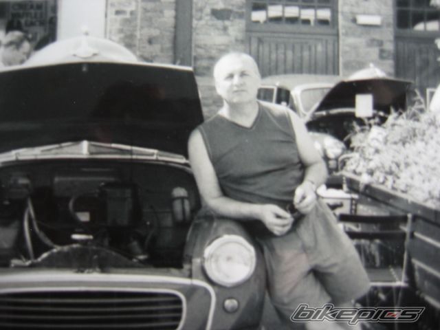 Photo 1105971