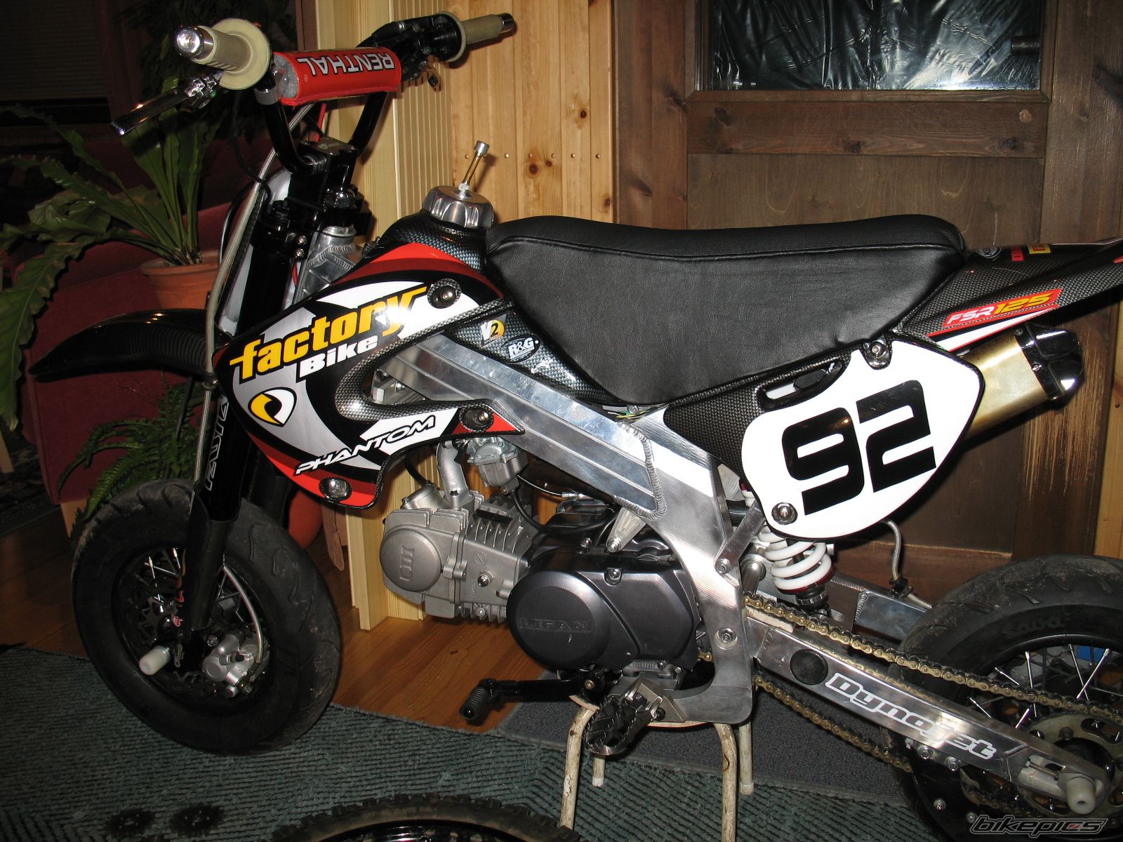Photo 1106835
