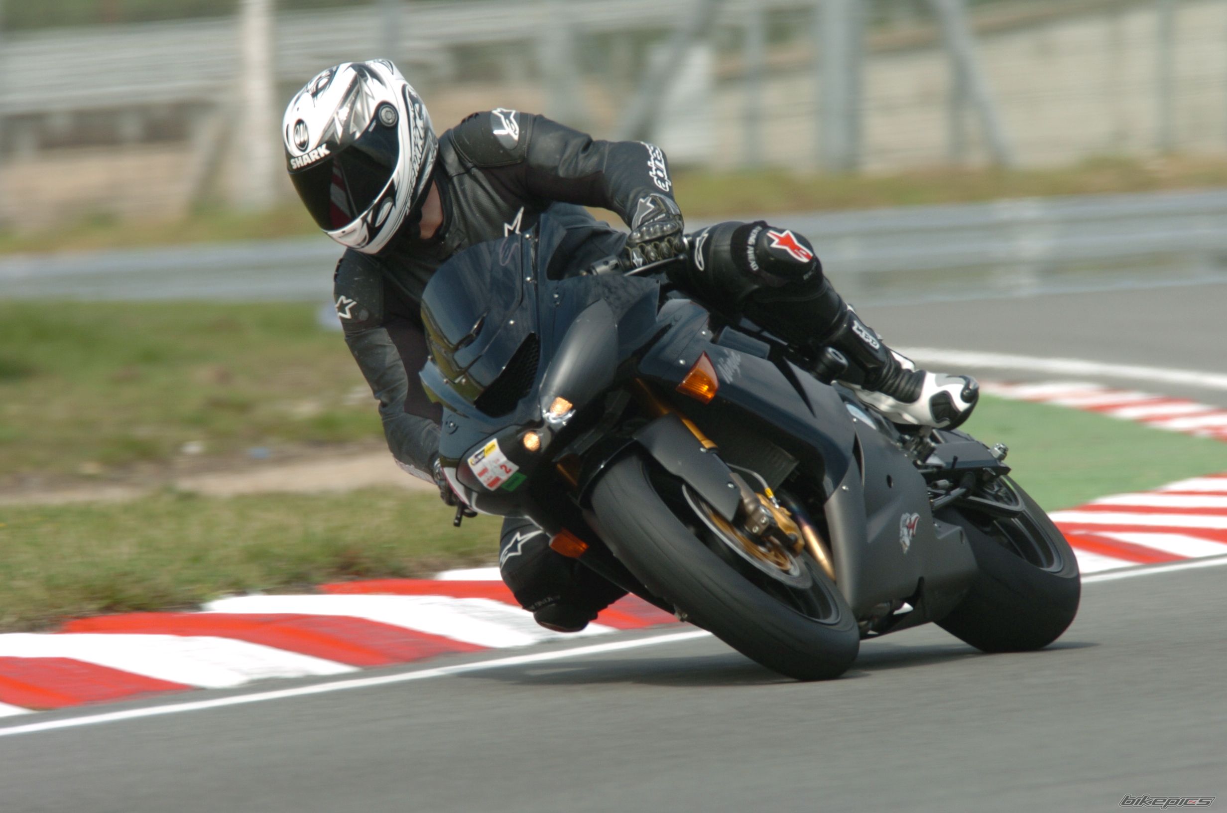 Bike Photo 1107044