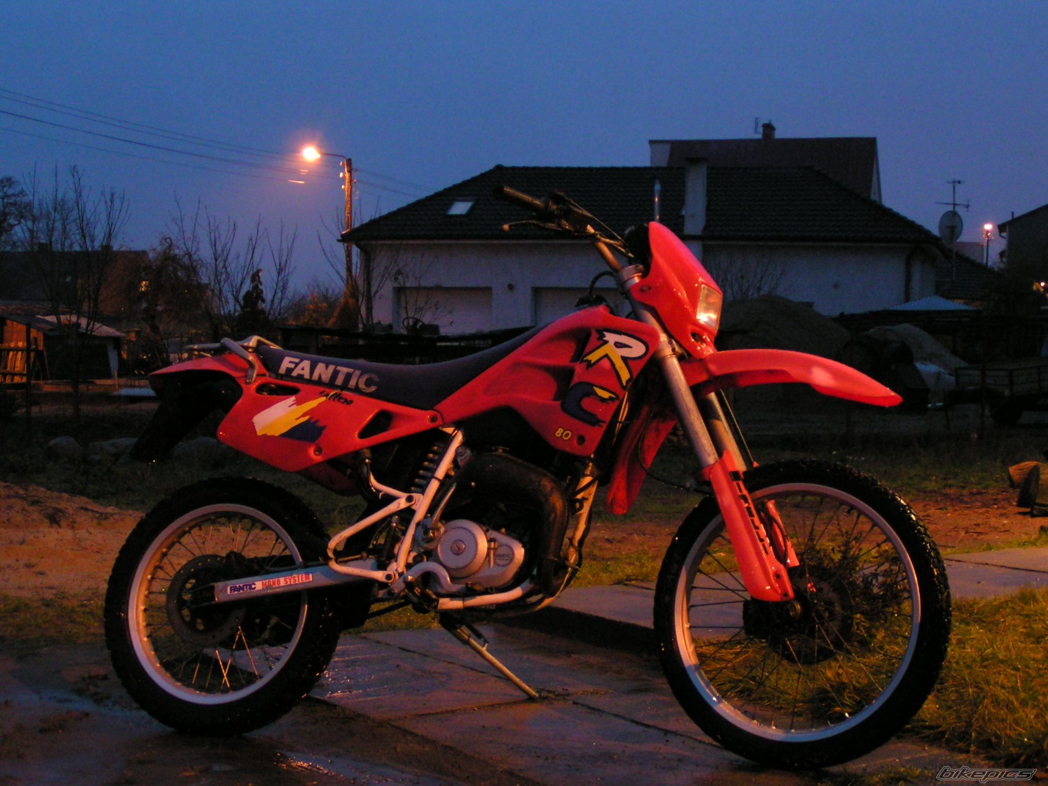 Photo 1107132
