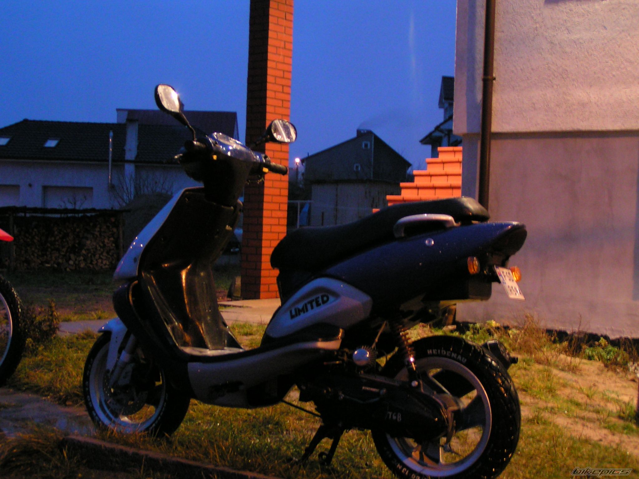 Photo 1107177