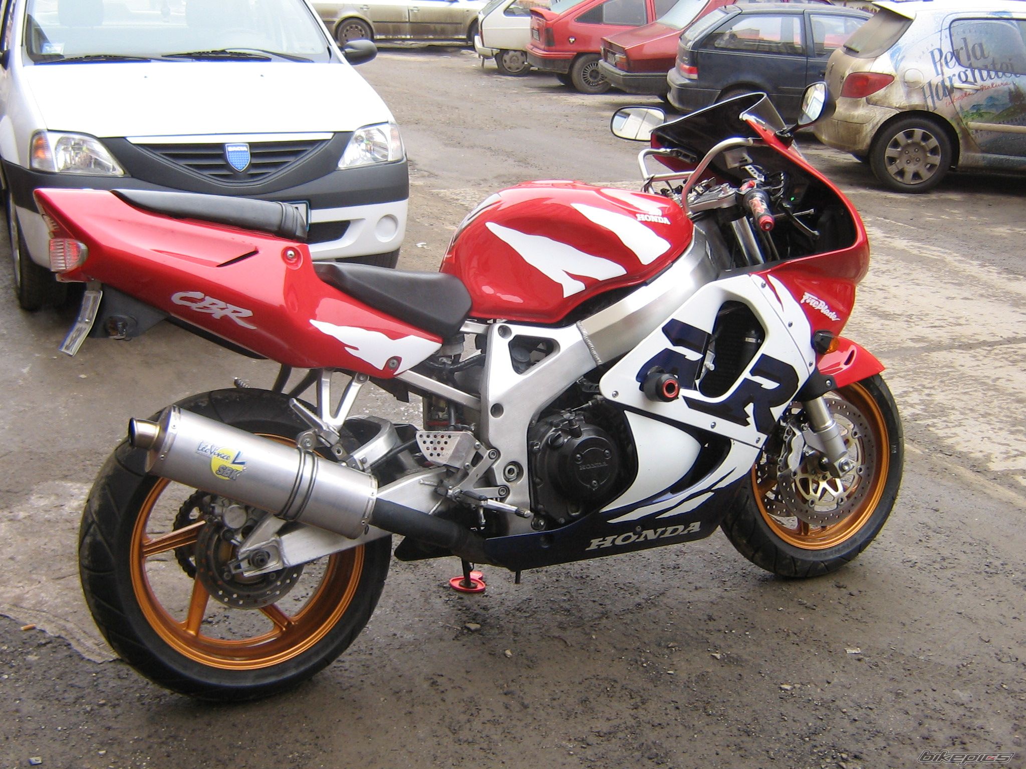 Photo 1110879