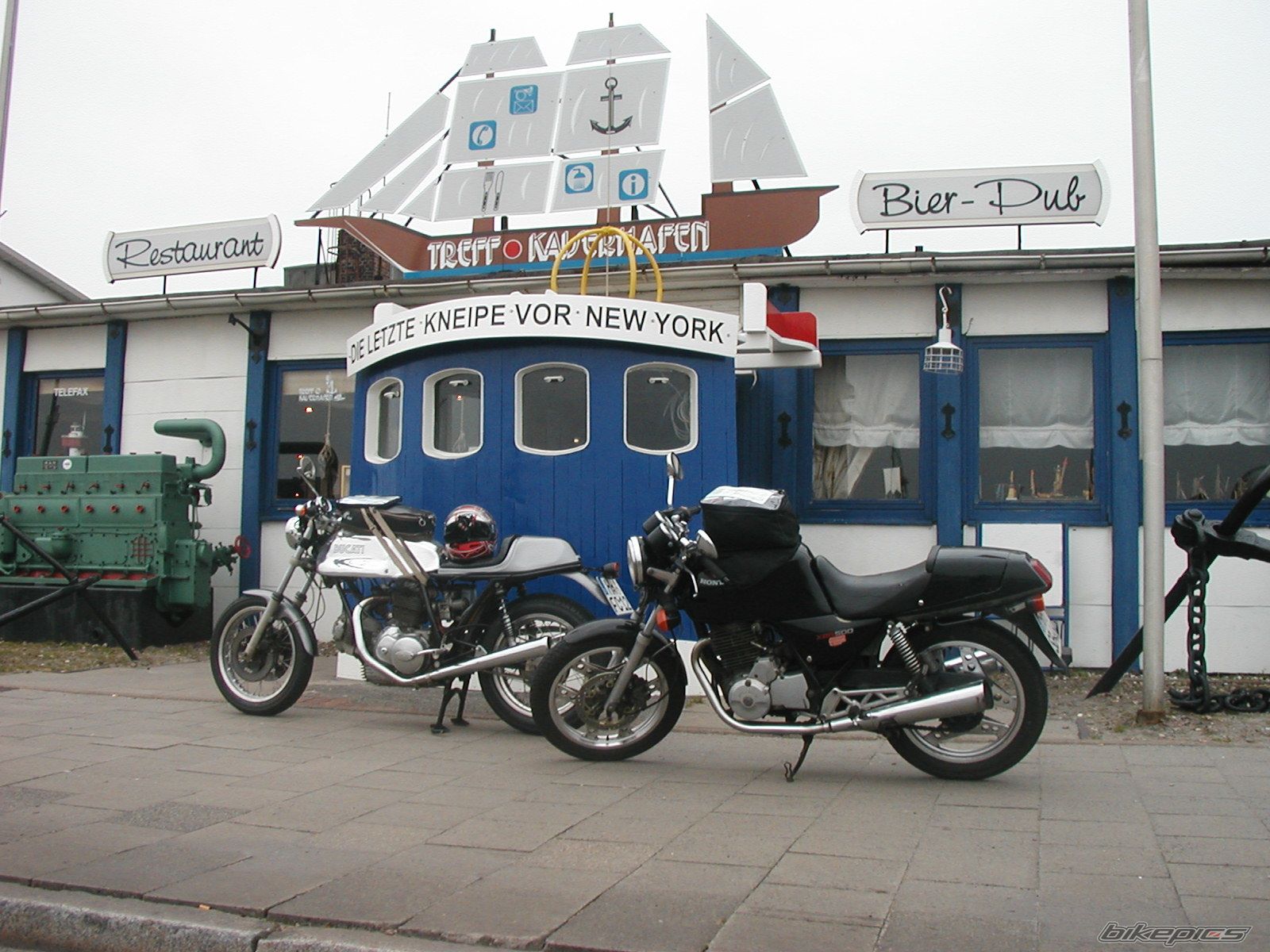 Photo 1110940