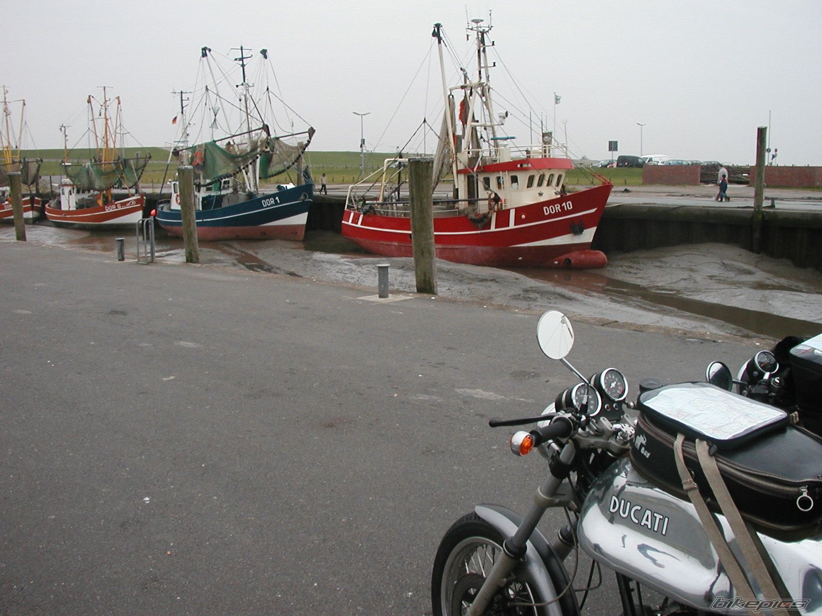 Photo 1110944