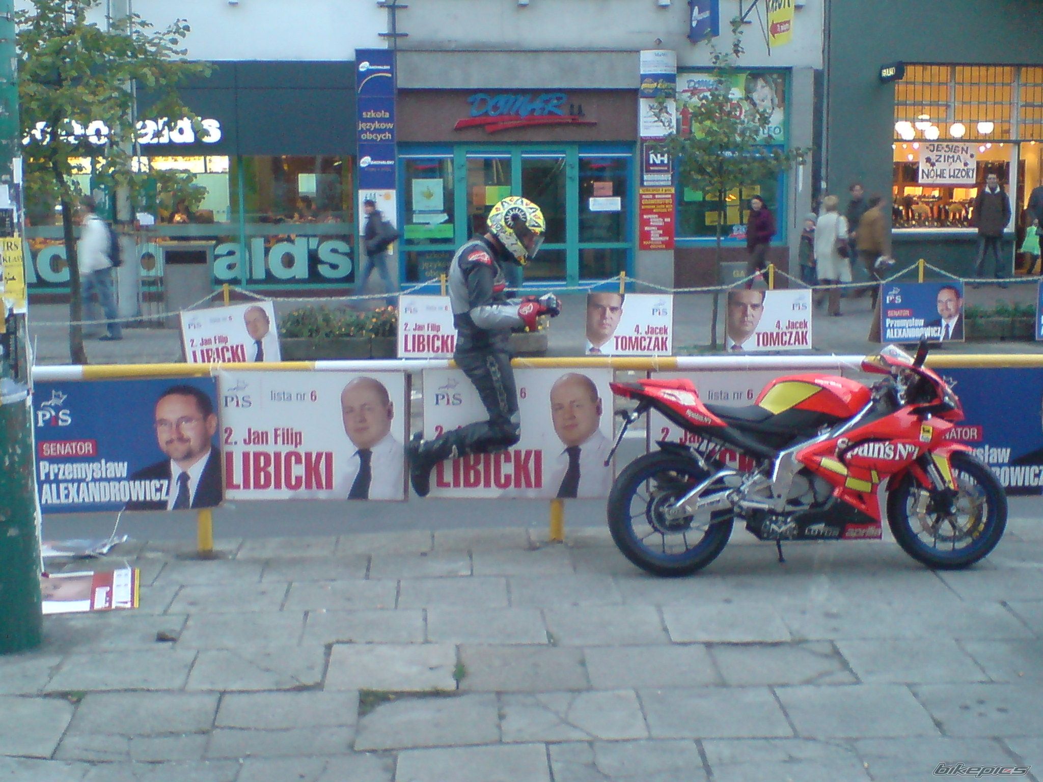 Photo 1112130