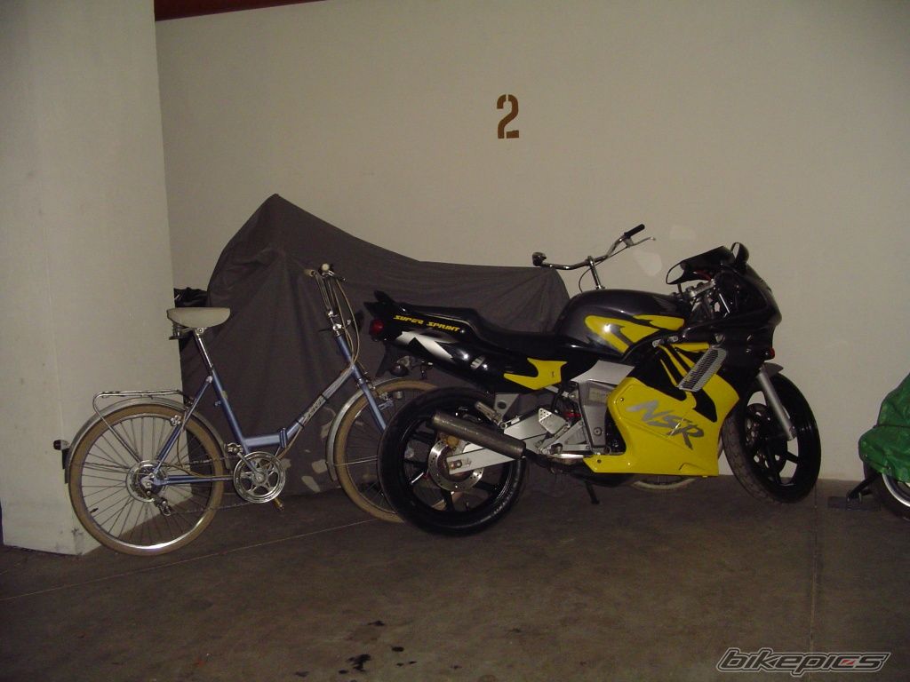 Photo 1112636
