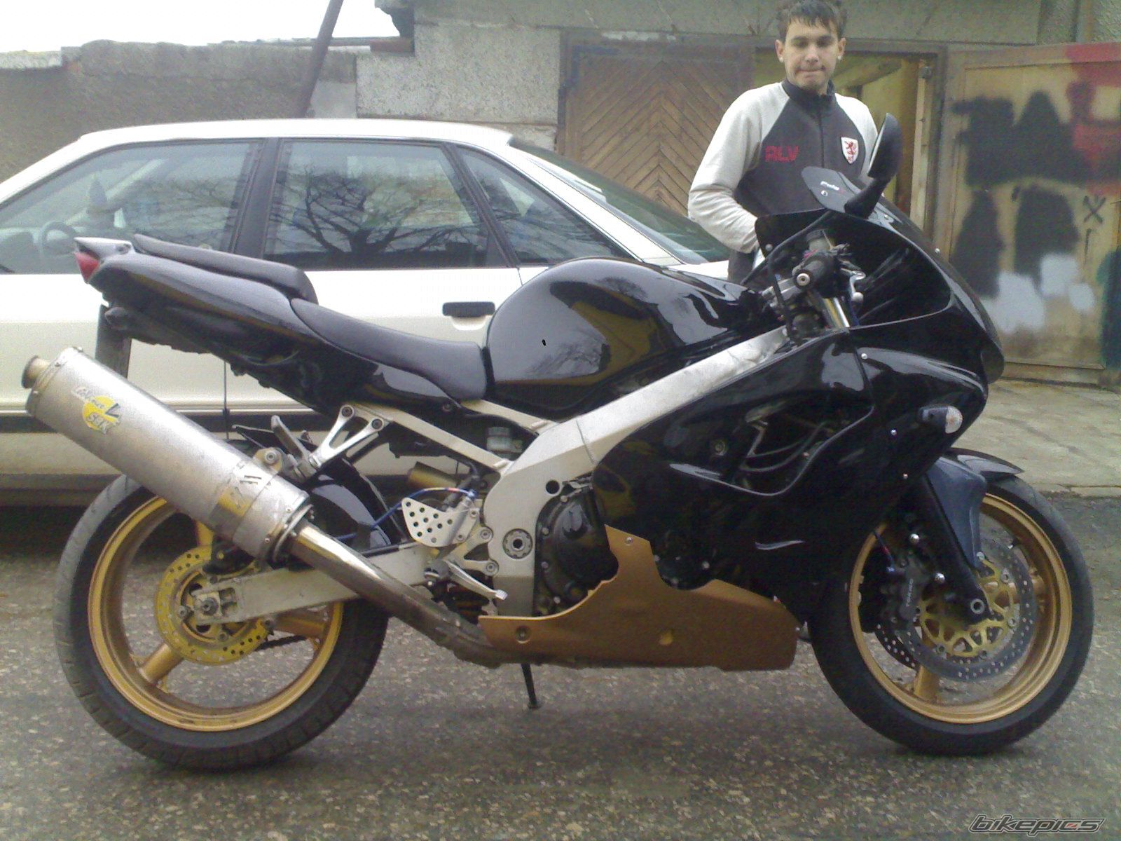 Photo 1112937