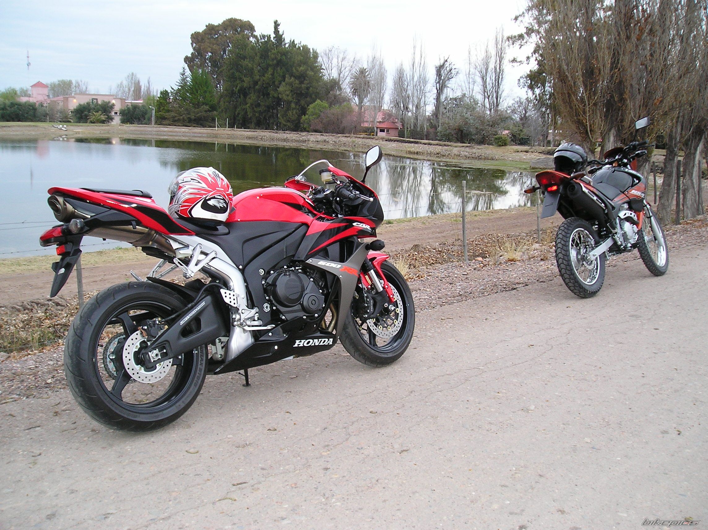 Photo 1114011
