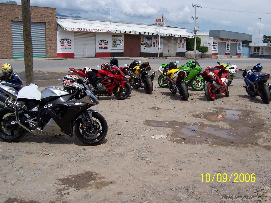 Photo 1114048