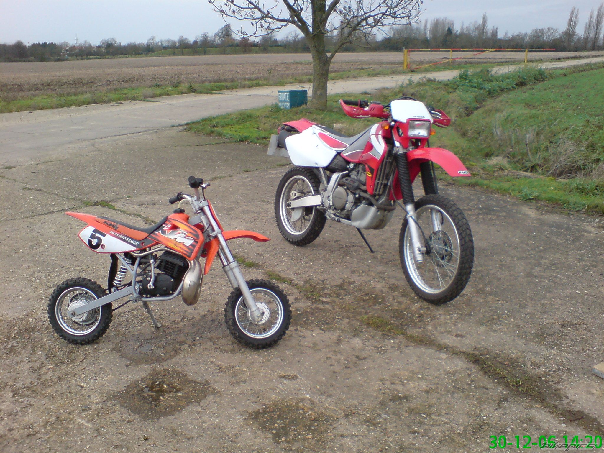 Photo 1120393