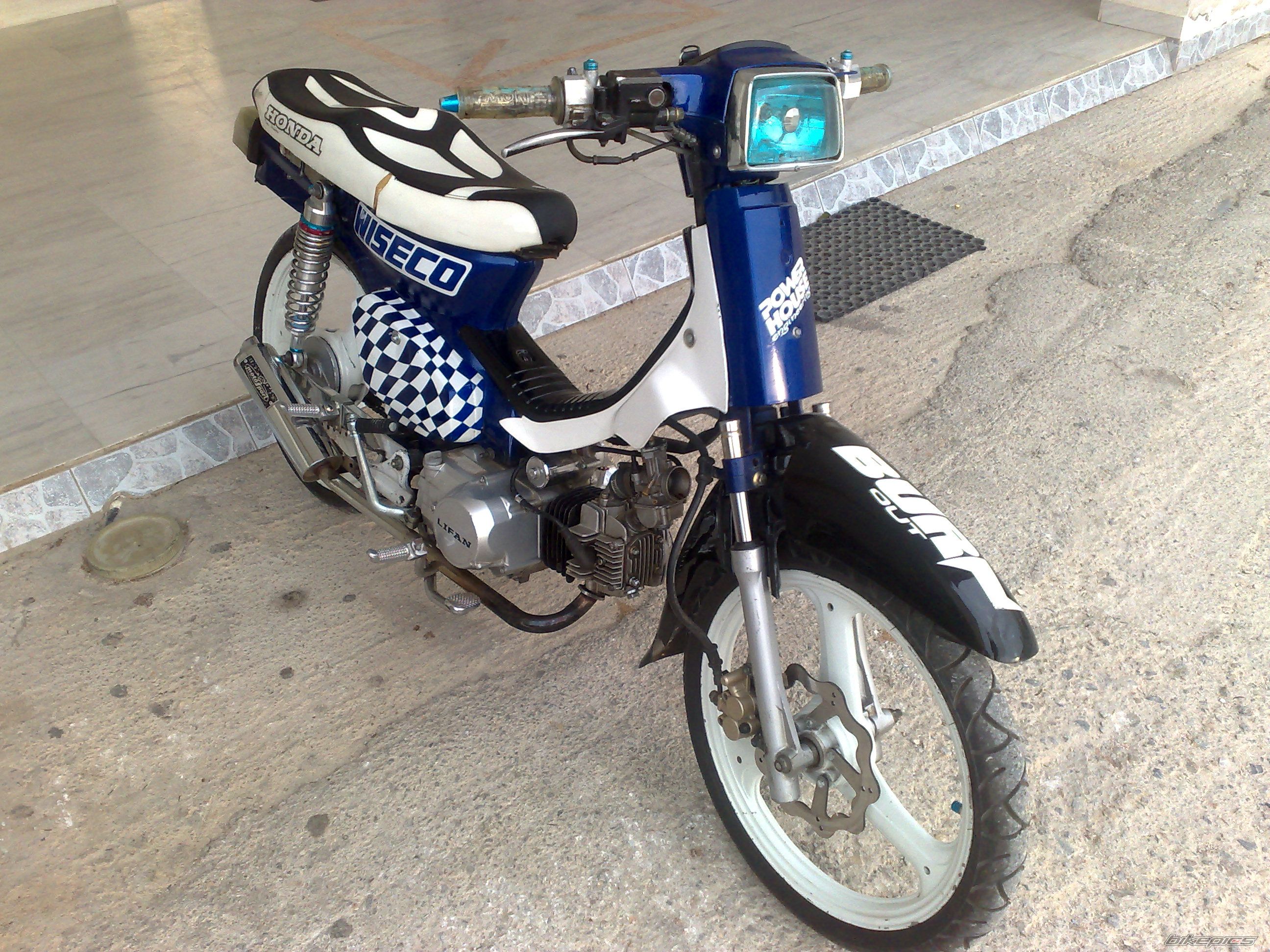 Photo 1121779