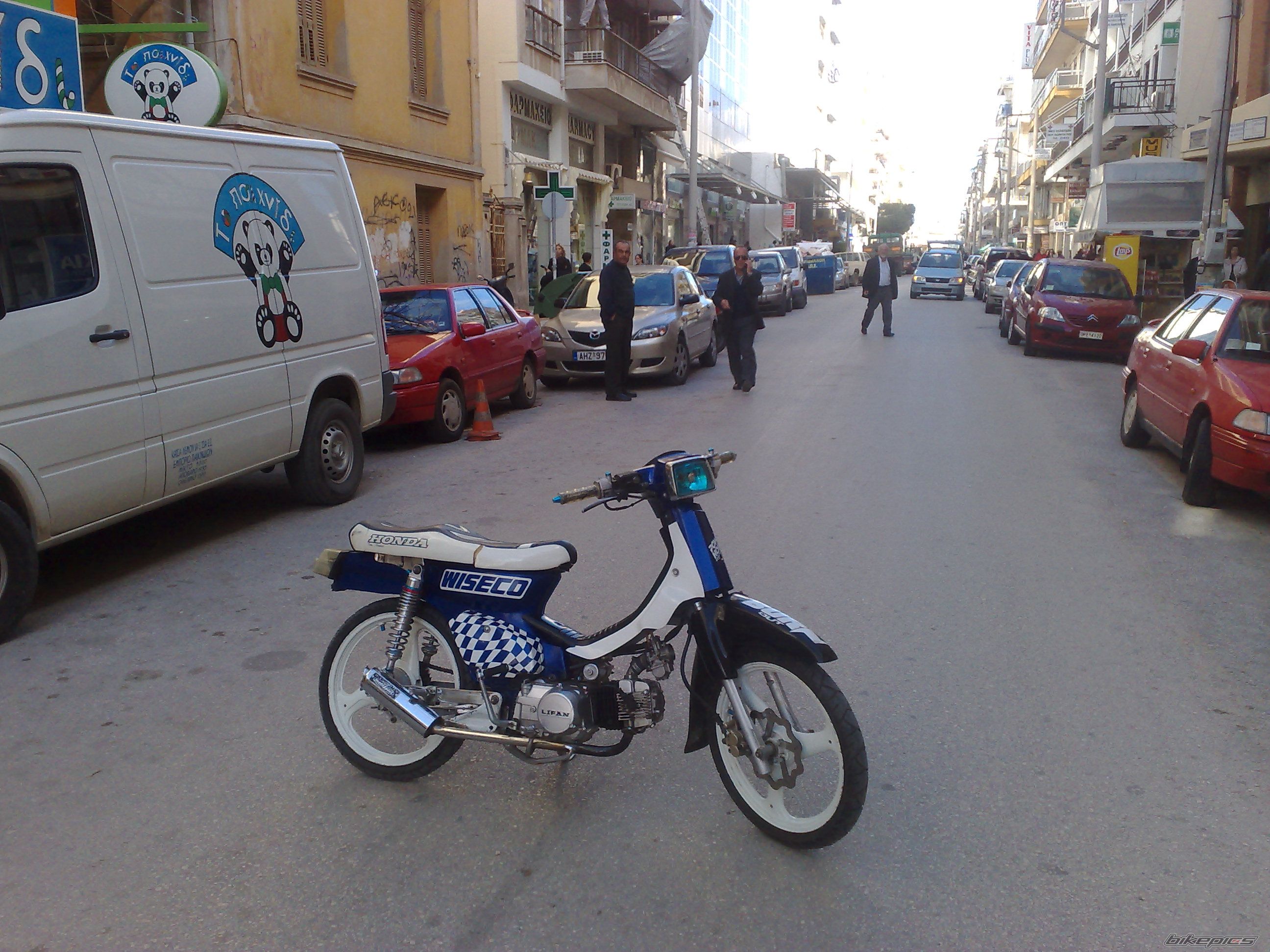 Photo 1121784
